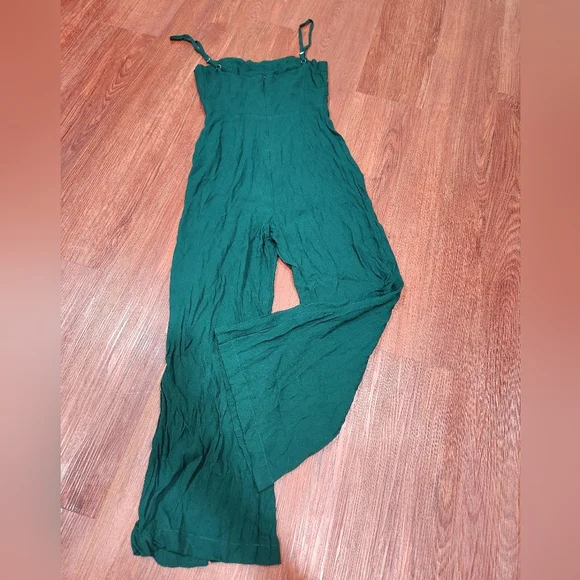 Reformation Green Guatemala Jumpsuit Emerald display picture 2